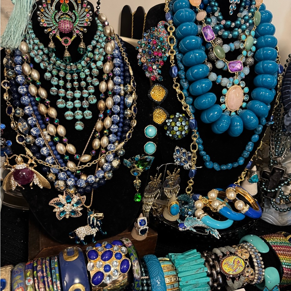 jewelry item live sale 1/31/2025 6:00pm Pacific - Picture 8 of 16